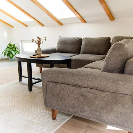 Carmen Loft - Old Town Lägenhet